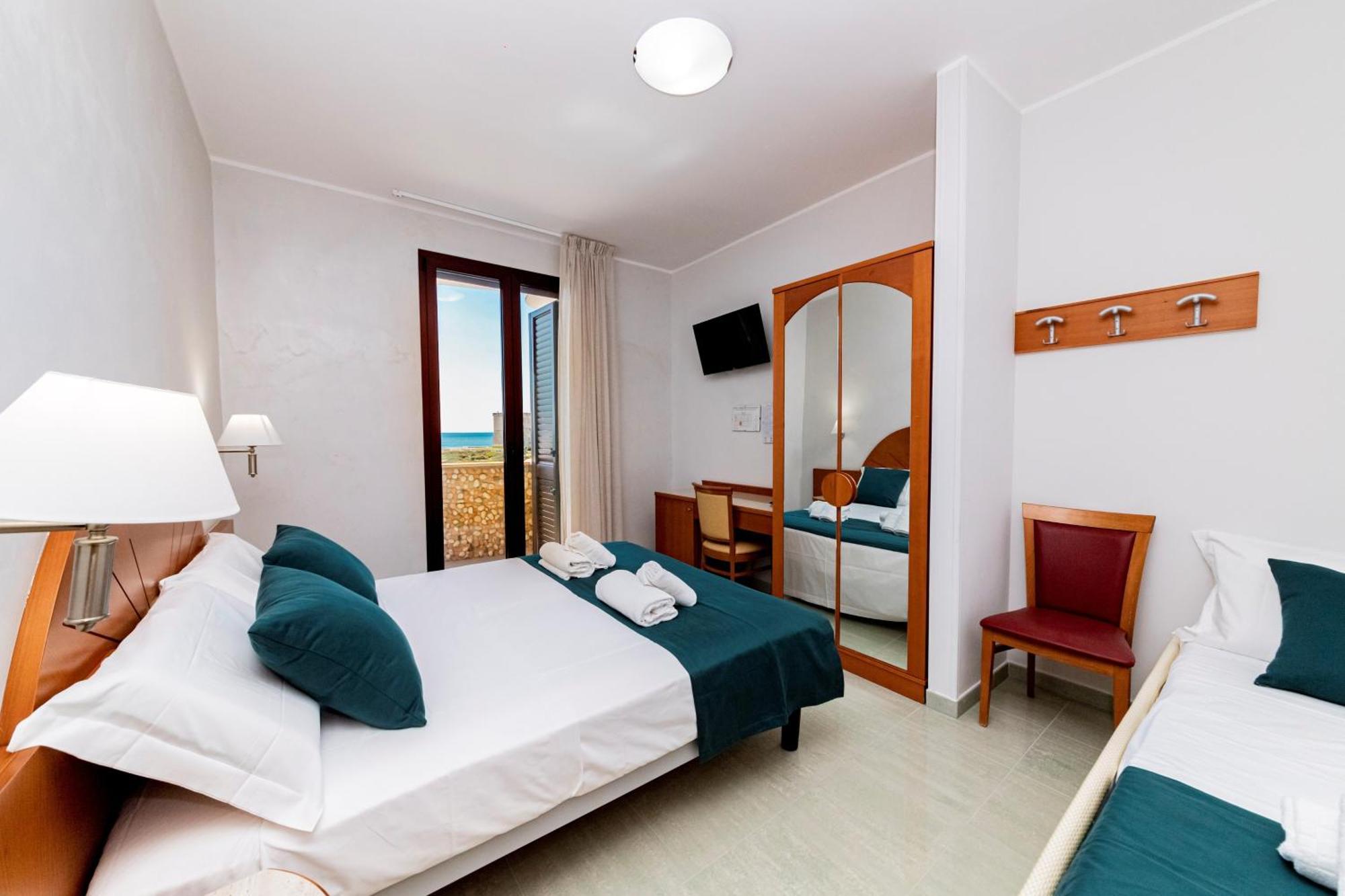 Hotel Alba Torre Lapillo Exterior photo
